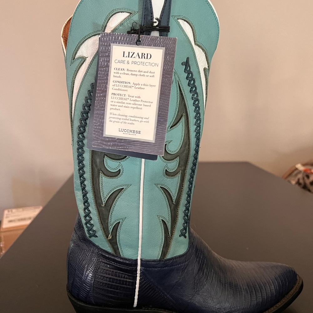 NWOB Lucchese Women's Myrtle Boot Size 8 - Picture 5 of 16